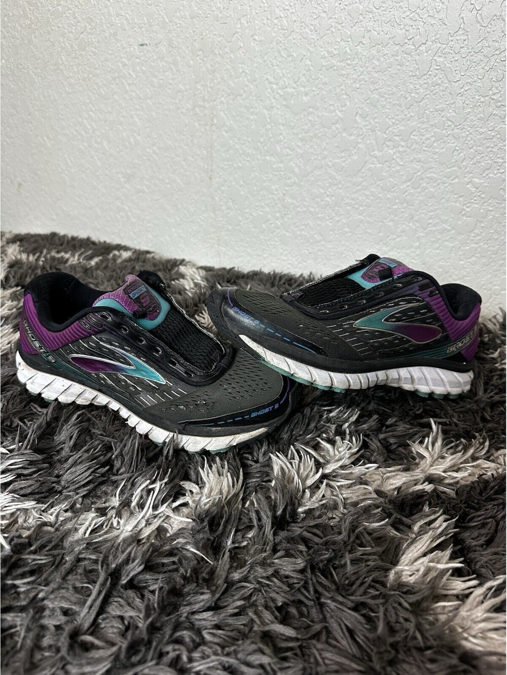 Brooks Ghost 9 Womens Running Shoes Black Purple Teal Size 9 Medium 1202251B